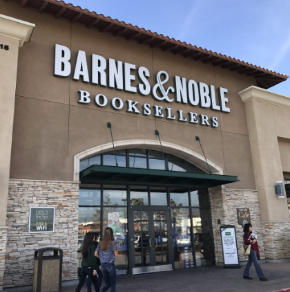 what age does barnes and nobles hire