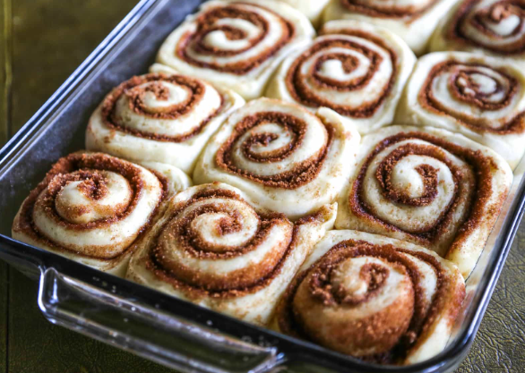 how to open cinnamon rolls