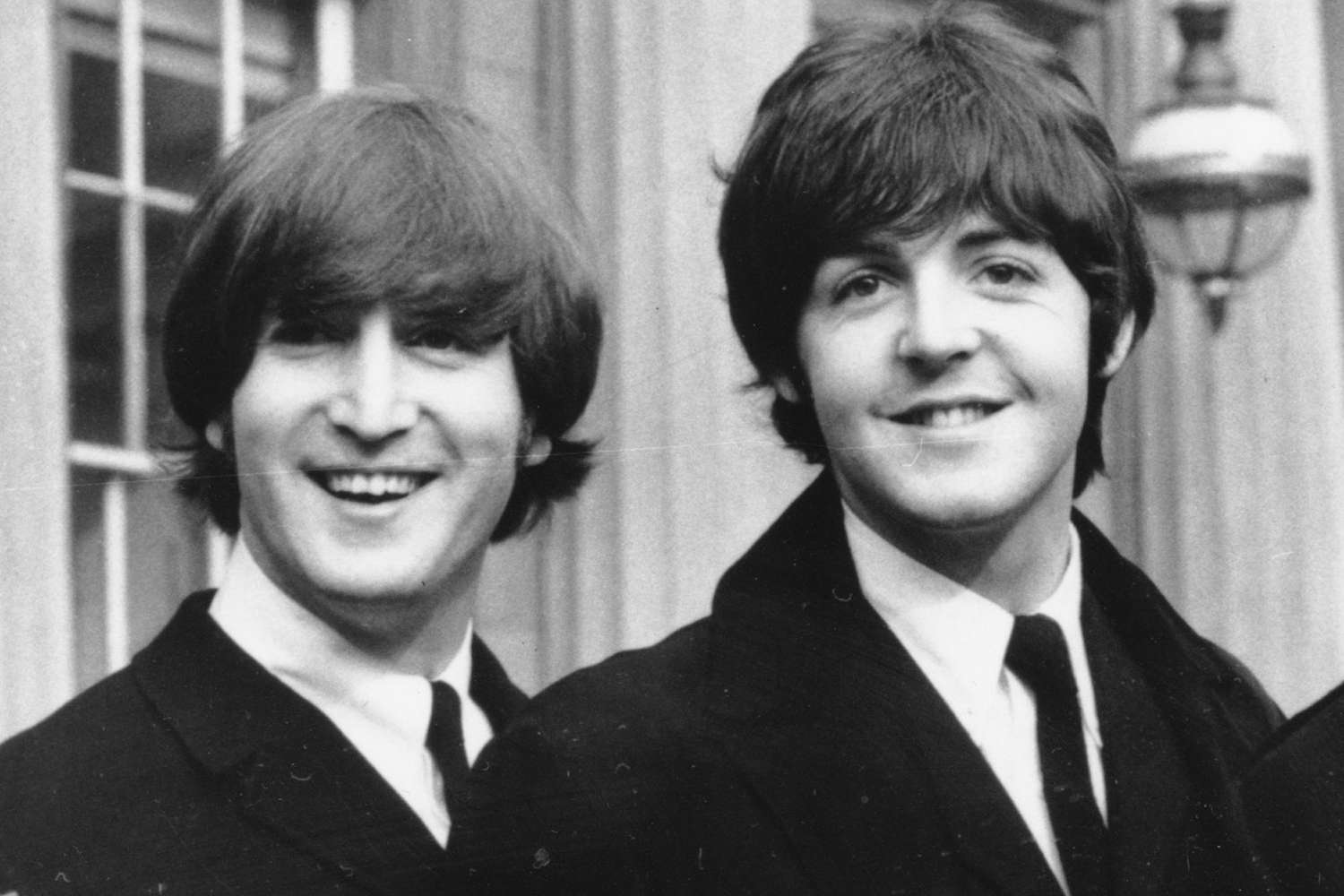 which beatles are still alive