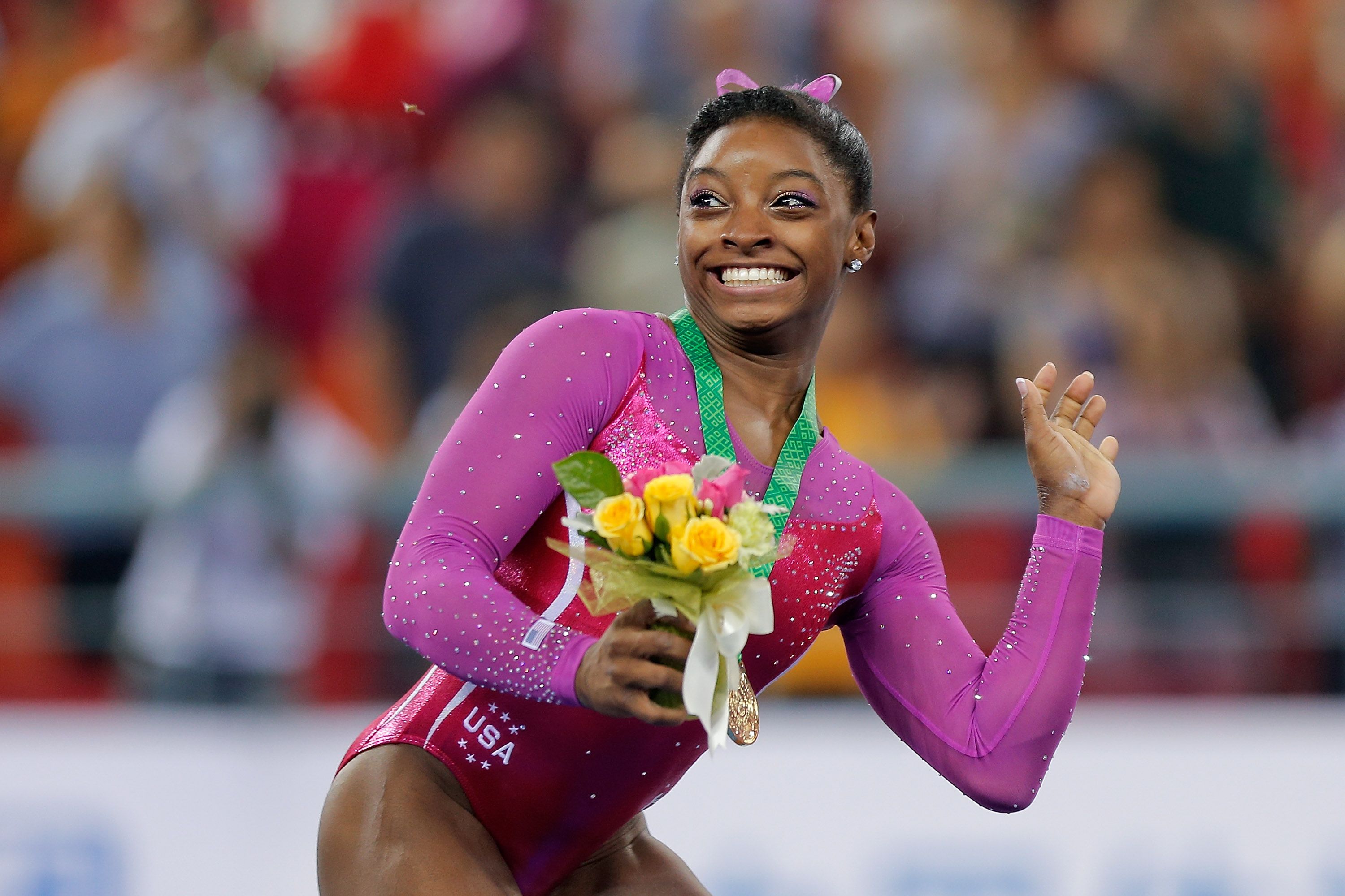 what is simone biles favorite color