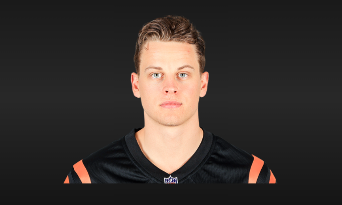 joe burrow eyes