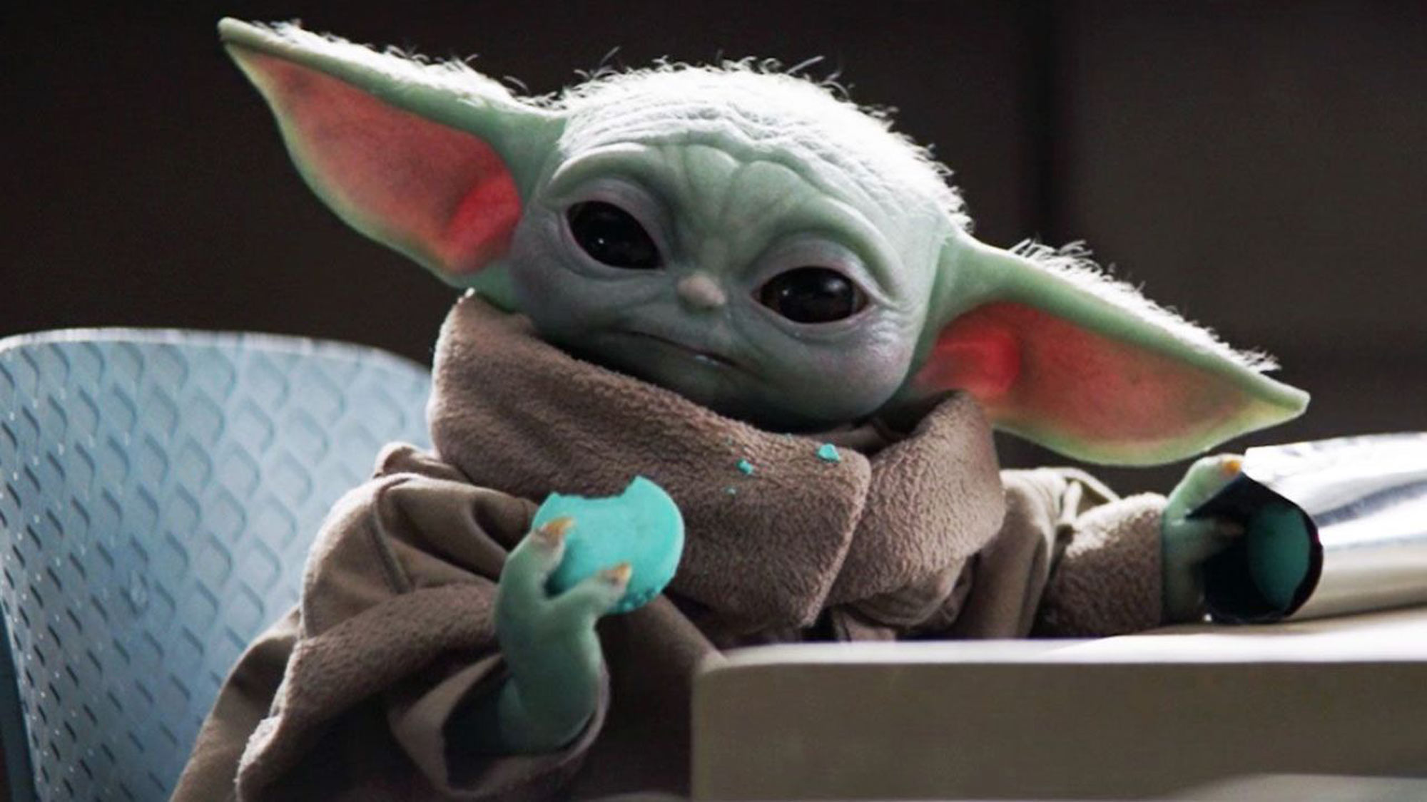 what color is baby yoda