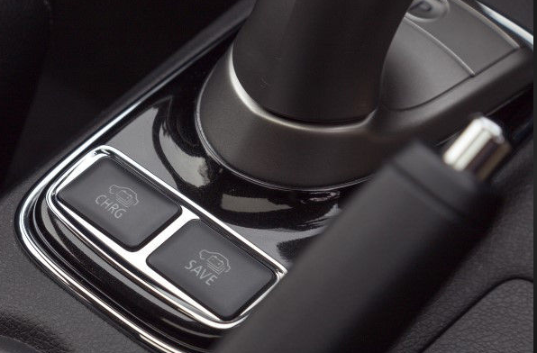 mitsubishi outlander gas button