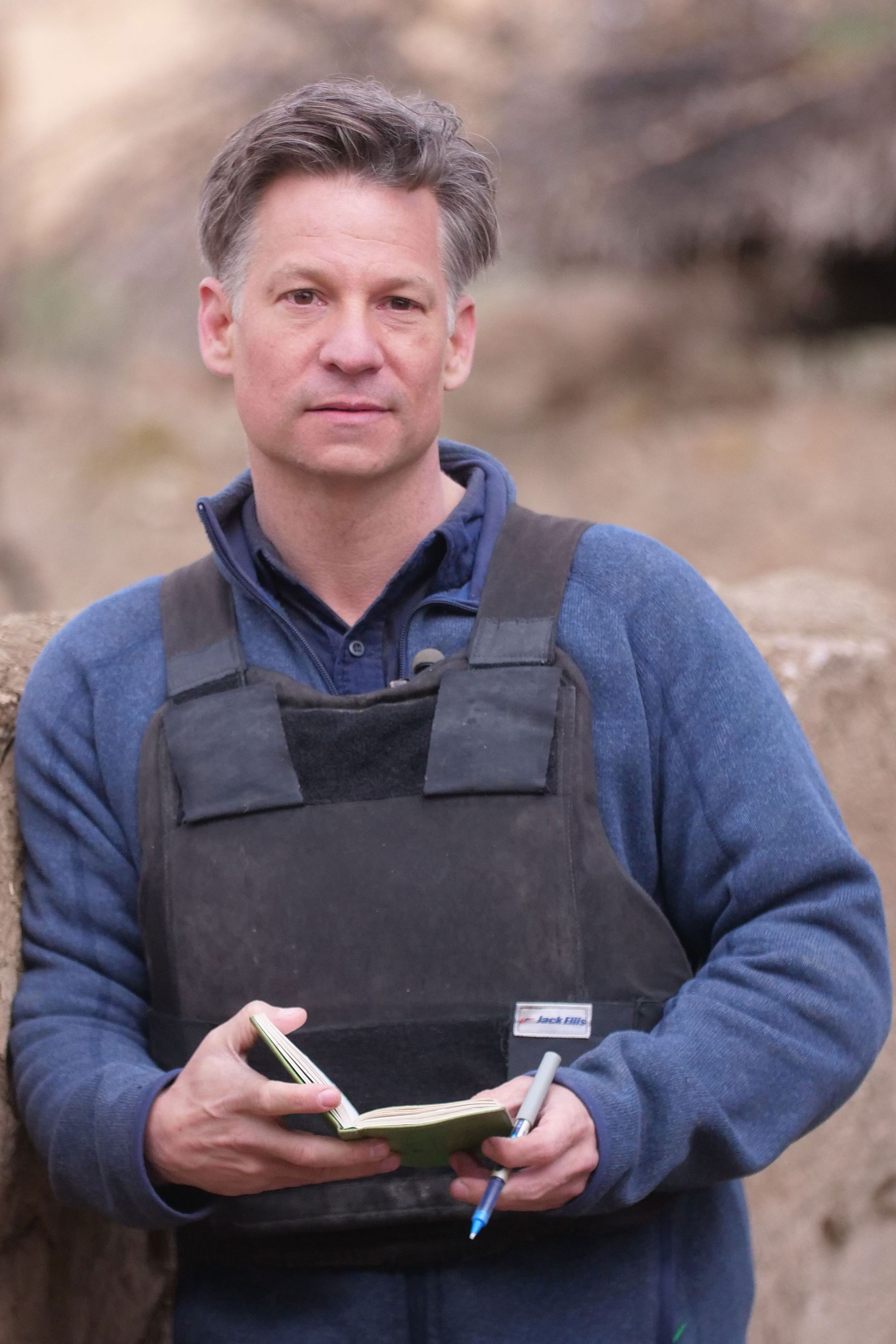 what languages does richard engel speak