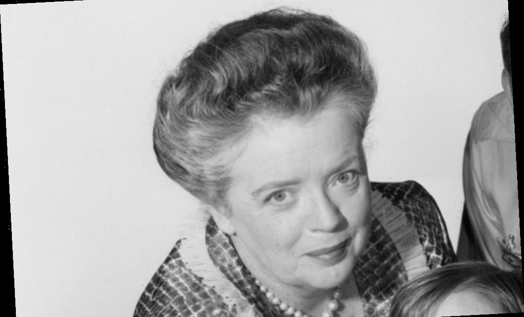 how old was aunt bee on the andy griffith show