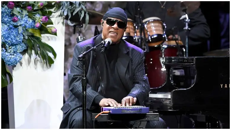 how did stevie wonder go blind