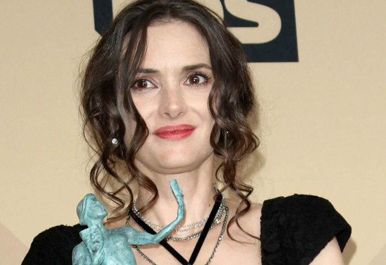 beetlejuice winona ryder age