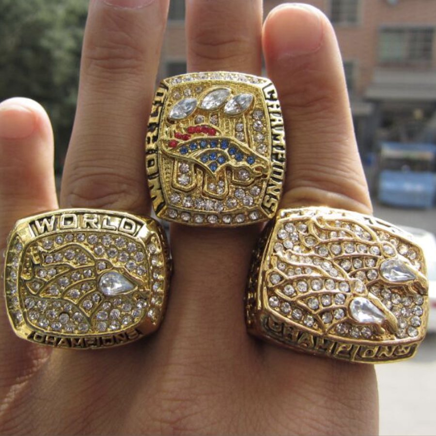 how many superbowl rings does the broncos have