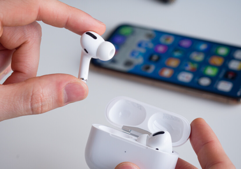 how to answer a call with airpods pro