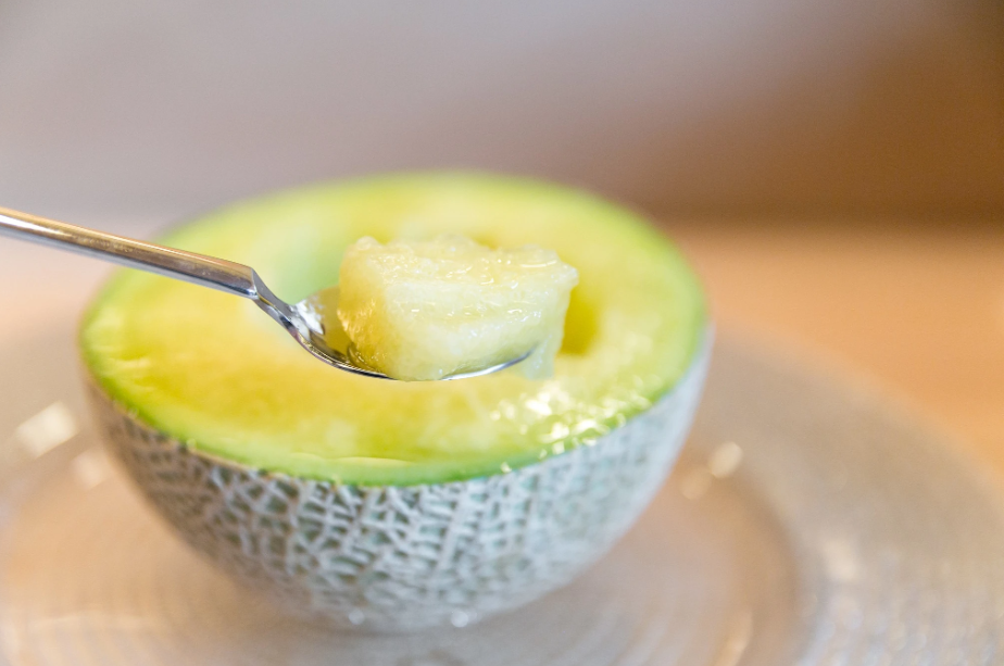 how to tell if cantaloupe is bad