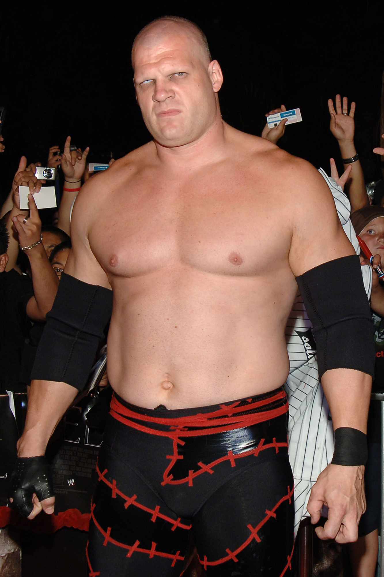 how tall is kane wwe