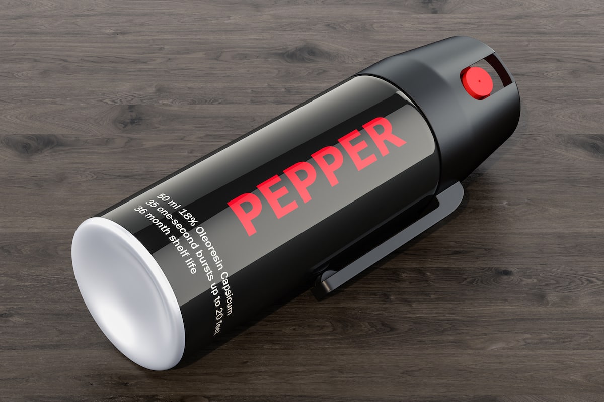 what does pepper spray taste like