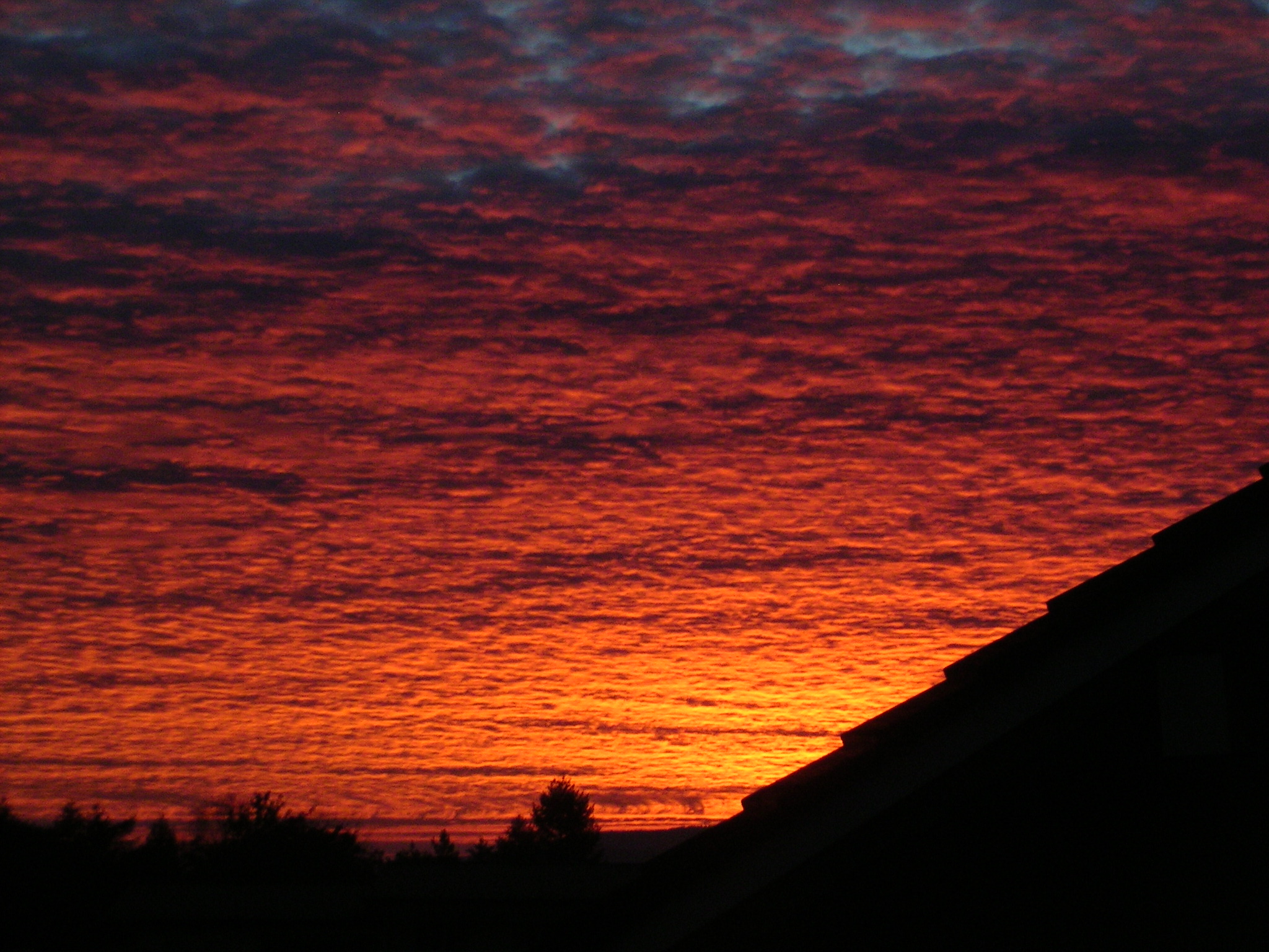 red clouds meaning