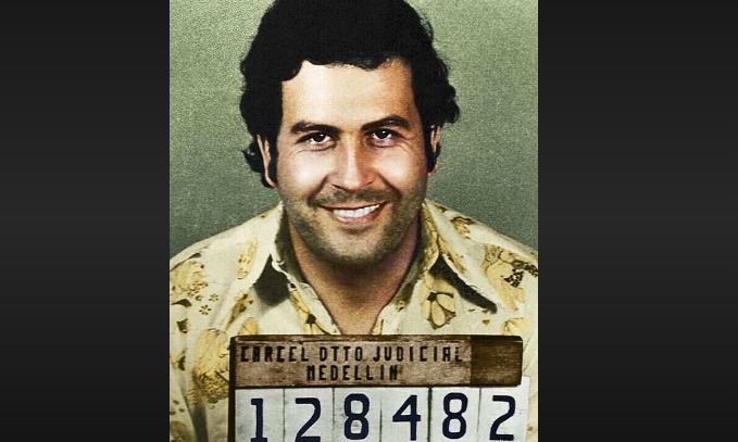 how much was pablo escobar making a day