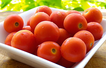 pint of cherry tomatoes