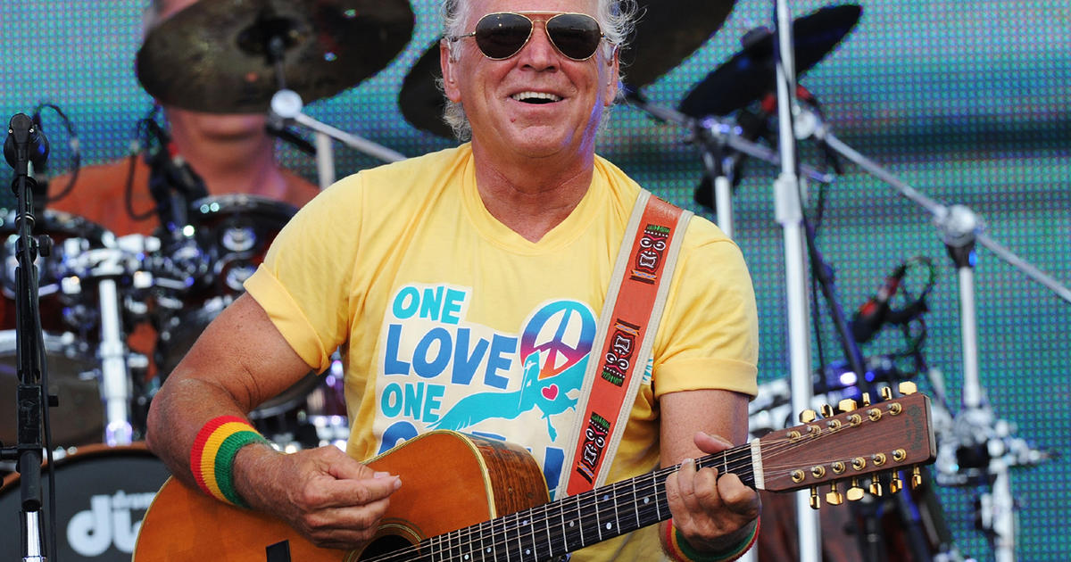 is jimmy buffett still alive