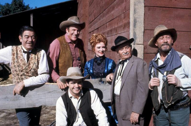 how many years was gunsmoke on tv