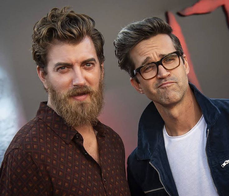 how tall is rhett and link