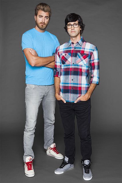 how tall is rhett and link