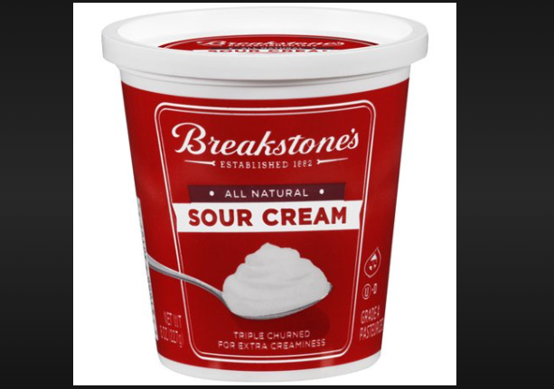 how many cups is 8 oz of sour cream