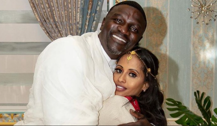 does akon have 2 wives?