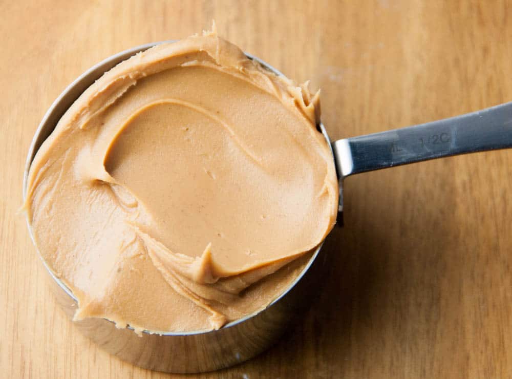 how many cups of peanut butter in a jar