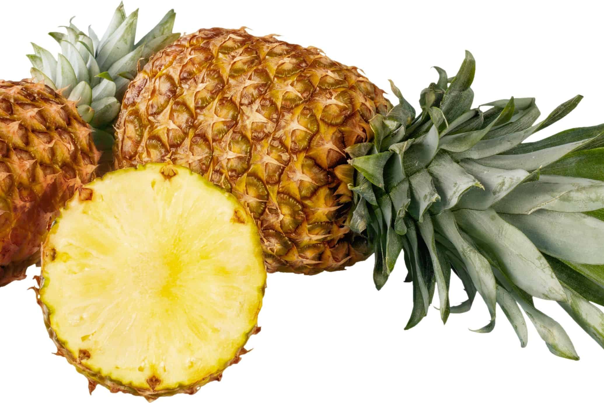 how many servings in a pineapple