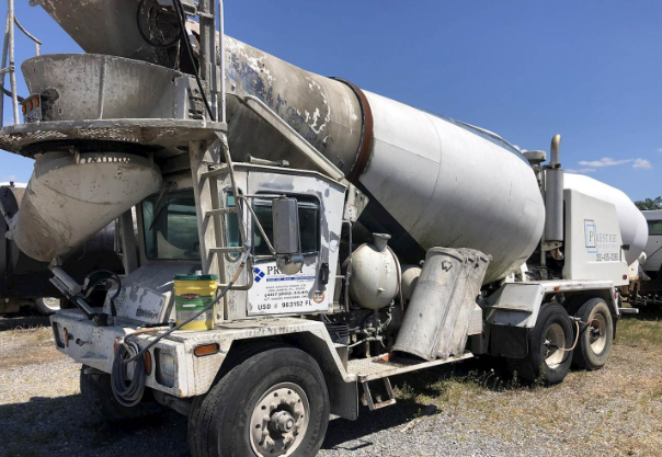 how many cubic yards of concrete in a truck