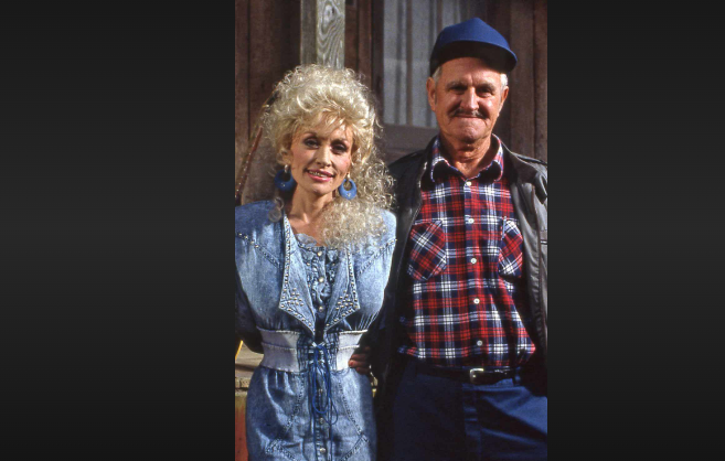 did dolly parton's dad die