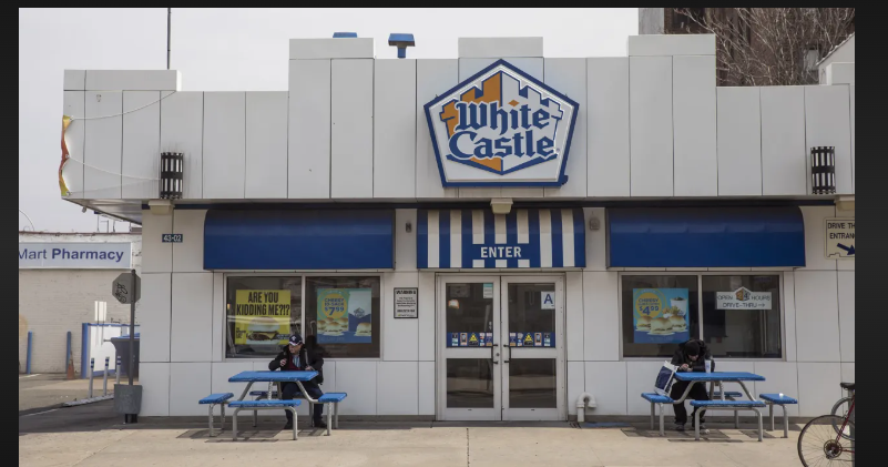 how many white castle locations are there