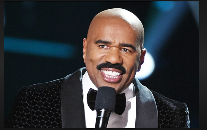 steve harvey height in feet