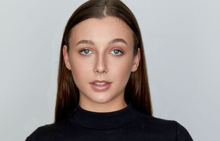 emma chamberlain height