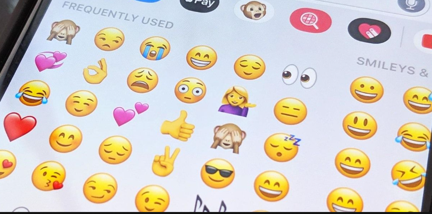 how to reset frequently used emojis