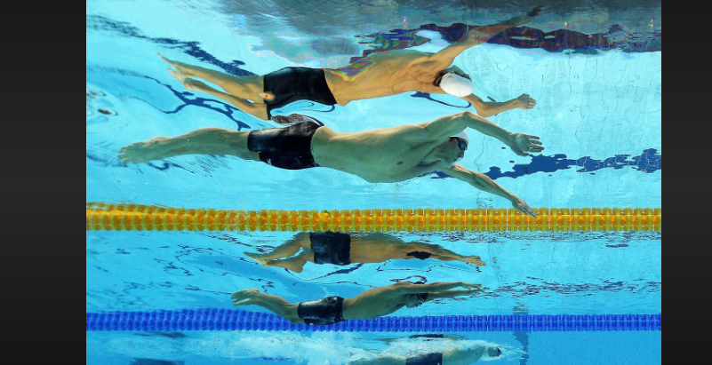 how long can michael phelps hold his breath underwater